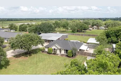7905 Kathryn Road, Needville, TX 77461 - Photo 3