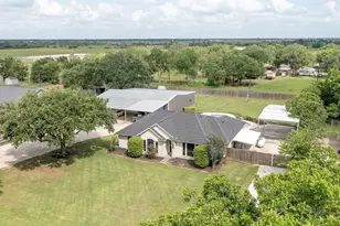 7905 Kathryn Rd, Needville, TX 77461 - Photo 3