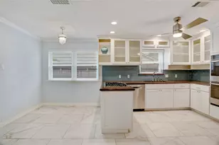 10321 Willowgrove Dr, Houston, TX 77035 - Photo 15