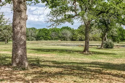 7157 Fm 1697, Carmine, TX 78932 - Photo 47