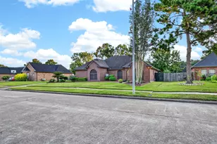 18610 Autumn Hills Dr, Katy, TX 77449 - Photo 3