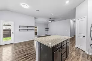 148 Emery Oak Way, Huntsville, TX 77320 - Photo 7