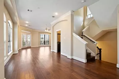 835 Garden Oaks Trace, Houston, TX 77018 - Photo 5