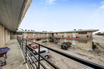 516 Holiday Drive, Galveston, TX 77550 - Photo 43