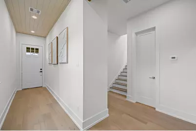 804 Milwaukee Street, Houston, TX 77009 - Photo 5