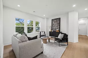 804 Milwaukee St, Houston, TX 77009 - Photo 19