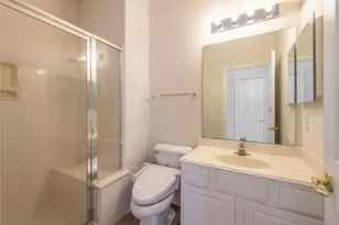 1319 Palermo Dr, Pearland, TX 77581 - Photo 17