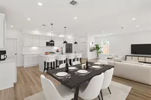 7413 Charlie St, Houston, TX 77088 - Photo 9