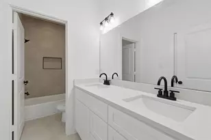 7413 Charlie St, Houston, TX 77088 - Photo 25