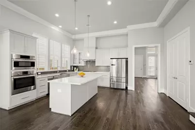 2424 Lake Kolbe Lane, Houston, TX 77080 - Photo 11