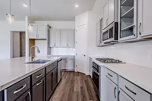 161 Peninsula Pt Dr, Montgomery, TX 77356 - Photo 5