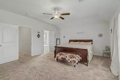 18972 Cicerone Court, New Caney, TX 77357 - Photo 9