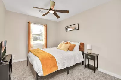 5123 Dewberry Street, Houston, TX 77021 - Photo 9
