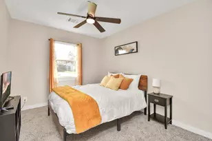 5123 Dewberry St, Houston, TX 77021 - Photo 9