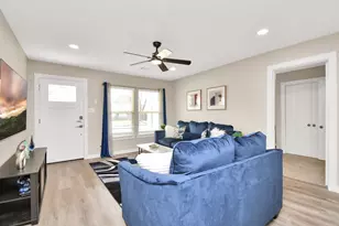 5123 Dewberry St, Houston, TX 77021 - Photo 3
