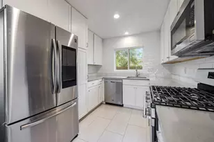 7515 Magnolia St, Houston, TX 77023 - Photo 7