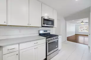 7515 Magnolia St, Houston, TX 77023 - Photo 9