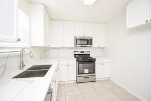 4426 Topaz Trail Dr, Sugar Land, TX 77479 - Photo 13