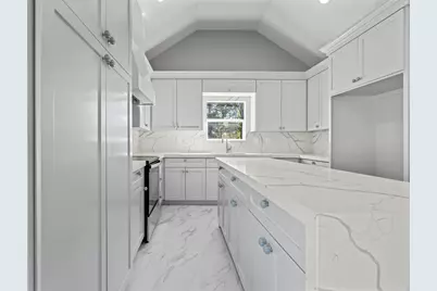 138 County Road 3314, Cleveland, TX 77327 - Photo 17