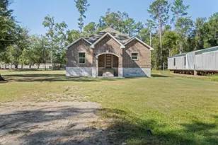 138 County Rd 3314, Cleveland, TX 77327 - Photo 1