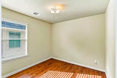 18810 N Lyford Drive, Katy, TX 77449 - Photo 13
