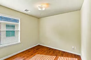 18810 N Lyford Dr, Katy, TX 77449 - Photo 13