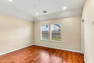 18810 N Lyford Dr, Katy, TX 77449 - Photo 11
