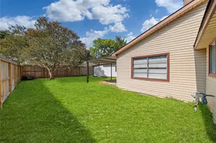 11454 Sagestanley Dr, Houston, TX 77089 - Photo 17