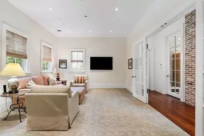 8 Tokeneke Trail, Houston, TX 77024 - Photo 17