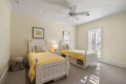 8 Tokeneke Trail, Houston, TX 77024 - Photo 35