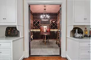 8 Tokeneke Trail, Houston, TX 77024 - Photo 9