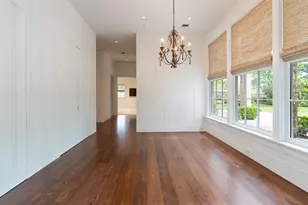 8 Tokeneke Trail, Houston, TX 77024 - Photo 17