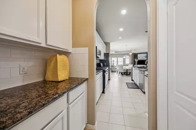 919 E Tide Bay Circle, Katy, TX 77494 - Photo 9