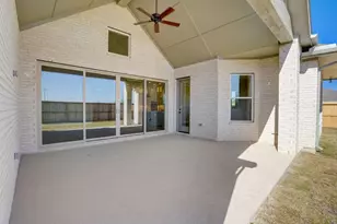 1760 Howler Wy, Montgomery, TX 77316 - Photo 31