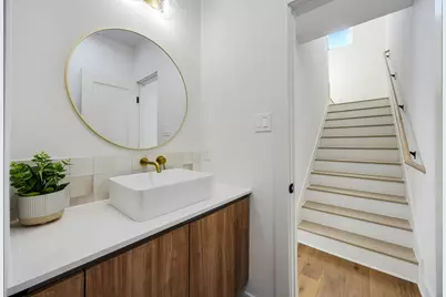 303 Marcella Street #O, Houston, TX 77091 - Photo 11