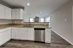 4223 Shady Village Ct, Missouri City, TX 77459 - Photo 5