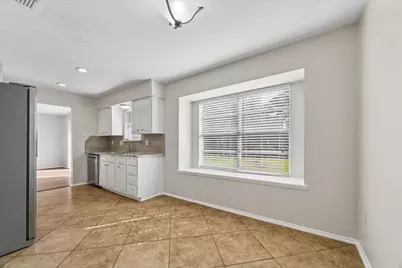 17134 Barcelona Drive, Friendswood, TX 77546 - Photo 11
