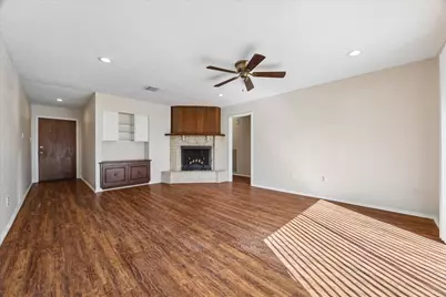17134 Barcelona Drive, Friendswood, TX 77546 - Photo 5