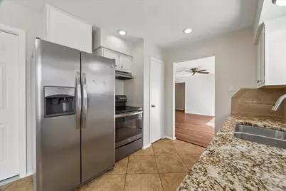 17134 Barcelona Drive, Friendswood, TX 77546 - Photo 9