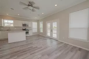 2730 Avenue D, San Leon, TX 77539 - Photo 3