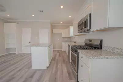 2730 Avenue D, San Leon, TX 77539 - Photo 7