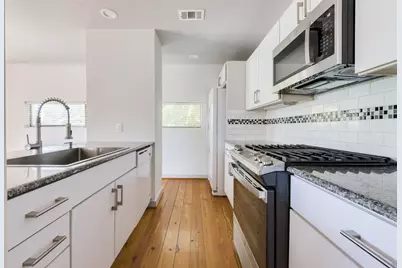 2605 Calumet Street #48, Houston, TX 77004 - Photo 19