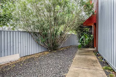 2605 Calumet Street #48, Houston, TX 77004 - Photo 3