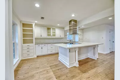 5722 Cheltenham Drive, Houston, TX 77096 - Photo 5