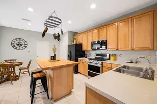 13203 Thornoak Ln, Houston, TX 77070 - Photo 11