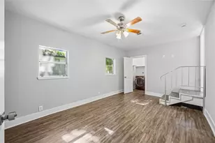 113 E Witcher Ln, Houston, TX 77076 - Photo 15