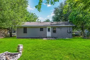 113 E Witcher Ln, Houston, TX 77076 - Photo 21