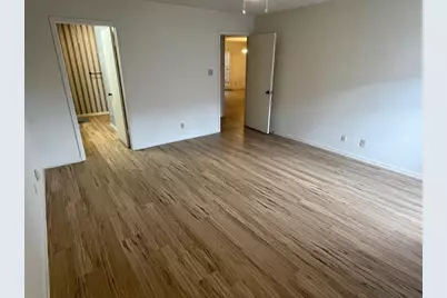 1732 Avenue C #A, El Campo, TX 77437 - Photo 9