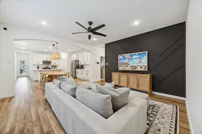 16402 Little Pine Creek Drive, Humble, TX 77346 - Photo 5