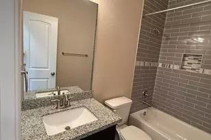 6125 Rollins St, Houston, TX 77091 - Photo 9